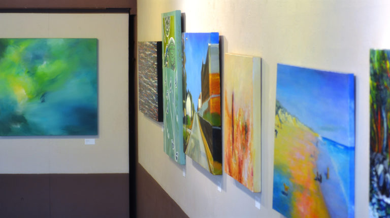 I’ve Curated A Show!